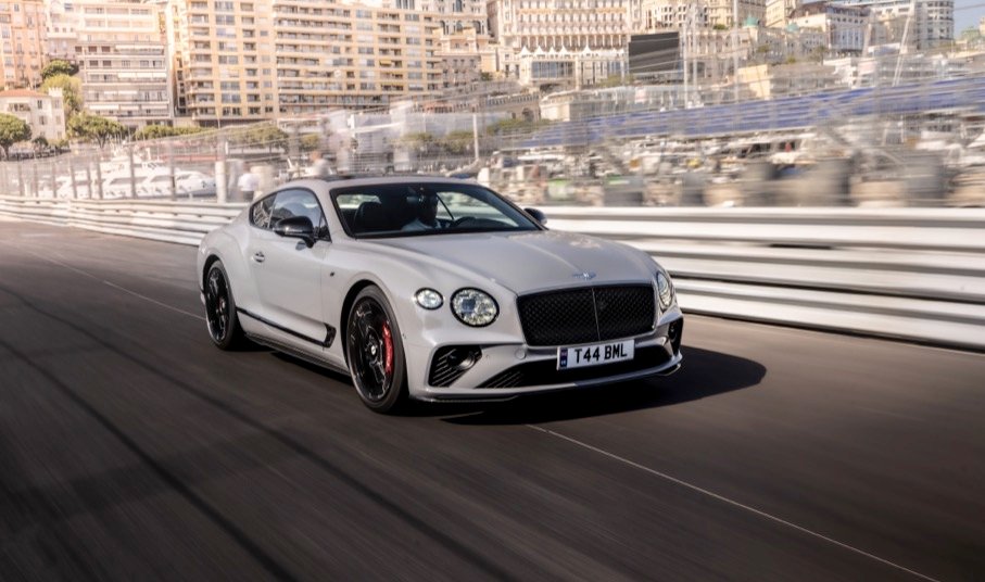Bentley Continental GT & GTC S - Centered around the driver