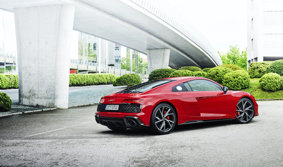 Audi R8 V10 performance RWD