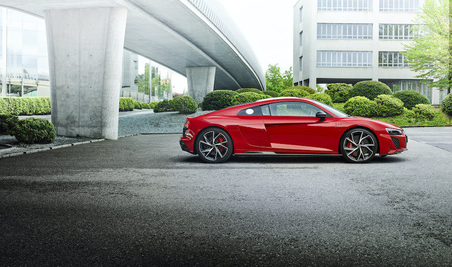 Audi R8 V10 performance RWD