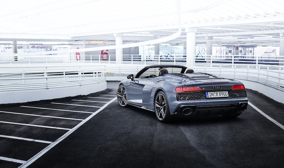 Audi R8 V10 performance RWD
