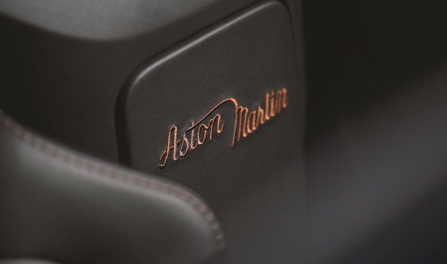 Q by Aston Martin Vantage Roadster