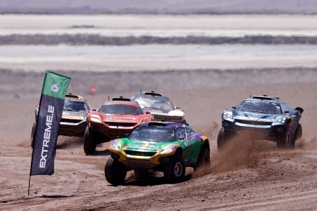 X44 Win Chile as RXR Suffer Technical Issue