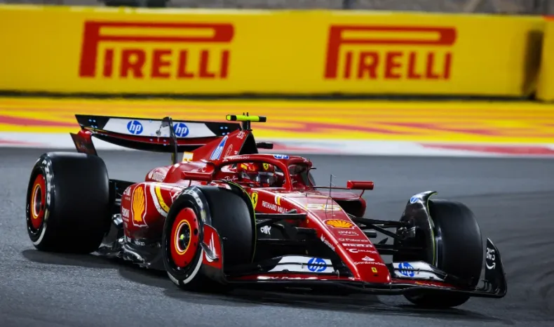 Carlos Sainz to Williams