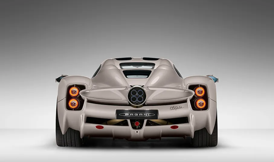 Pagani Utopia