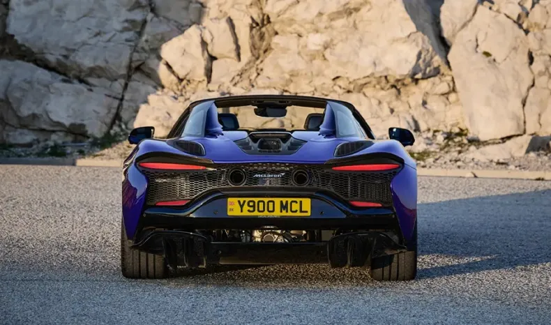 McLaren Artura Spider