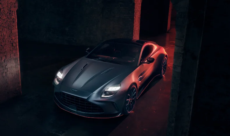 Aston Martin Vantage S