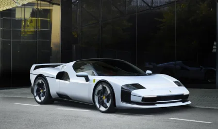 Ferrari SC40