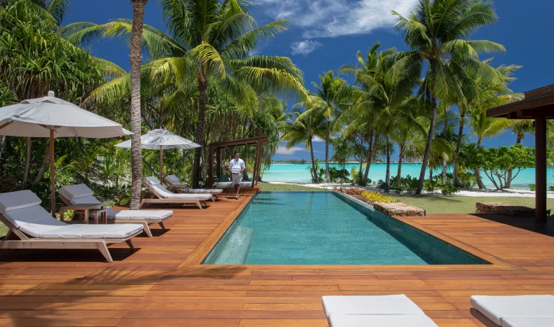 Four Seasons Resort Bora Bora