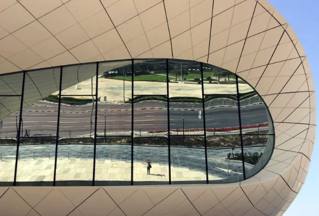 Architectural Marvels of Dubai - A Tourist's Guide to Innovation and Design in the UAE
