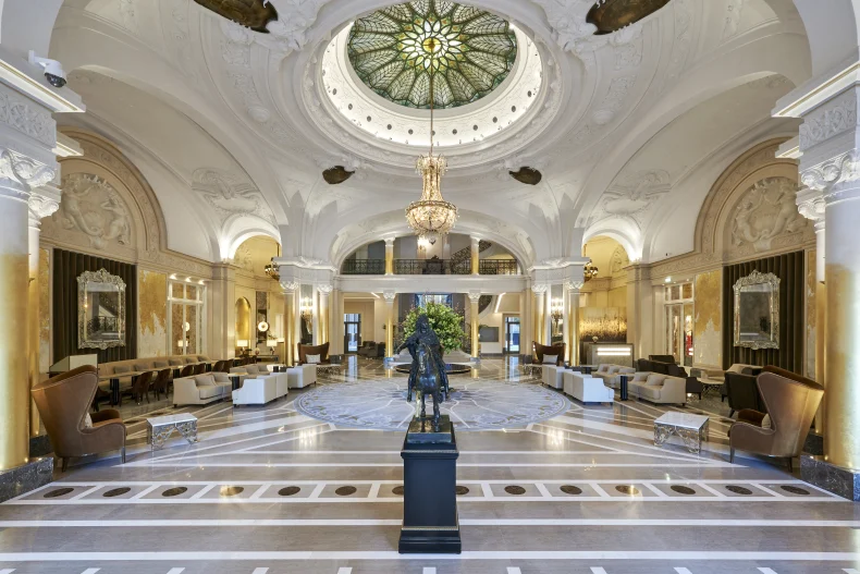 Hotel De Paris