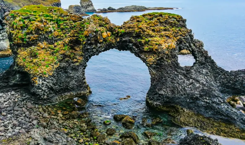 Gatklettur: Arch Rock of Arnarstapi