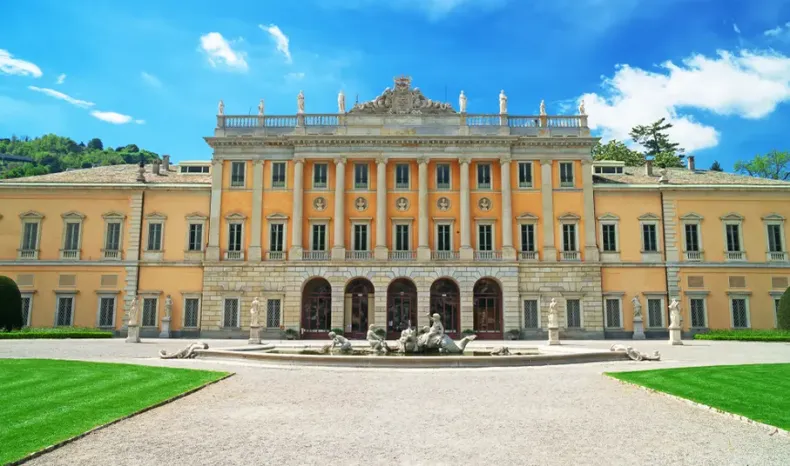 Villa Olmo