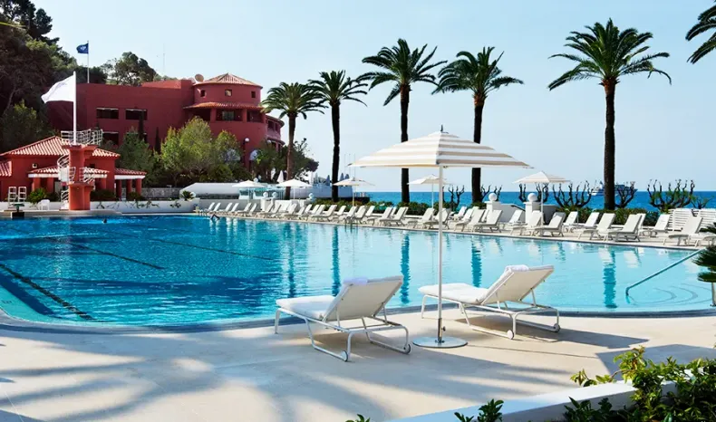 Monte Carlo Beach Hotel