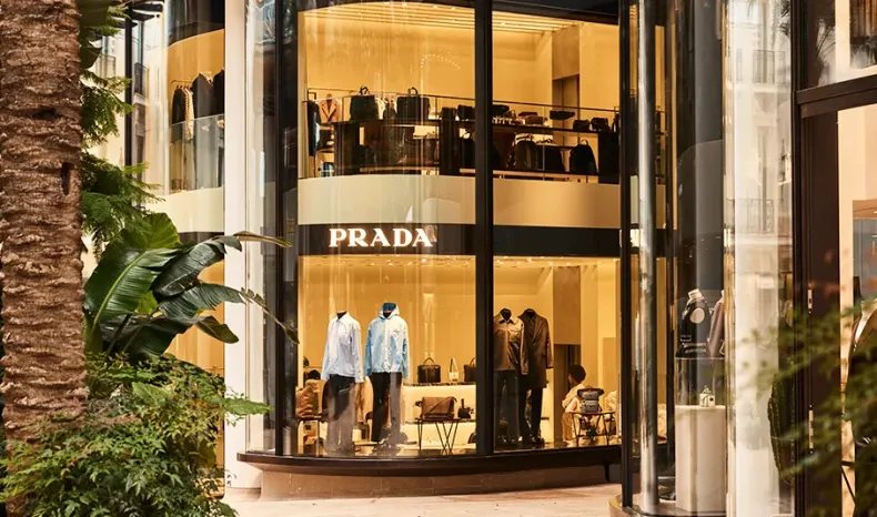 High-end shipping in Monte Carlo