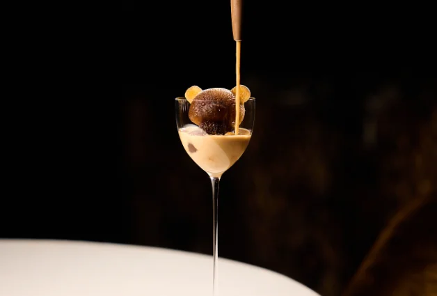 NAHATÉ Dubai Hosts the World’s Most Luxurious Cocktail Auction