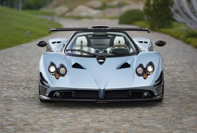 Pagani's First One-Off Zonda Makes an Appearance at Villa d'Este