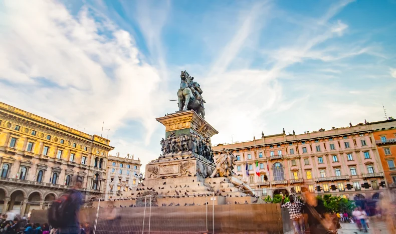 Vittorio Emanuele II Statue