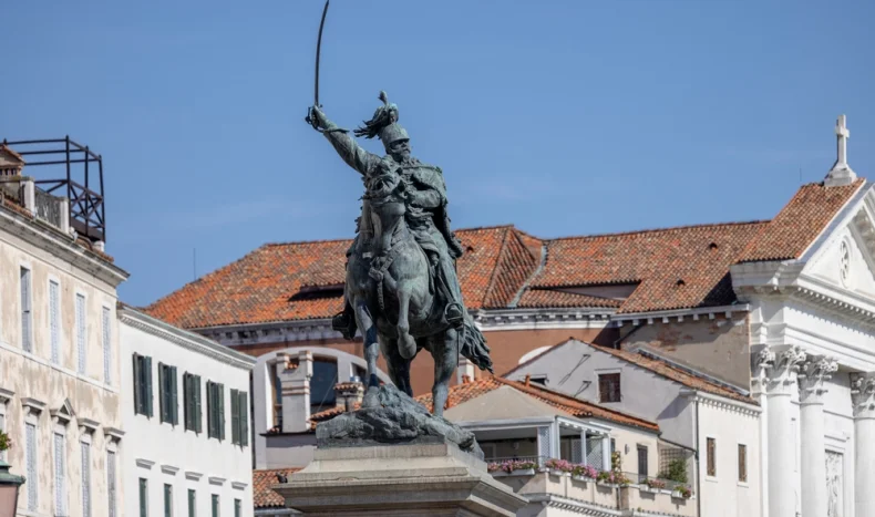 Vittorio Emanuele Statue Venice