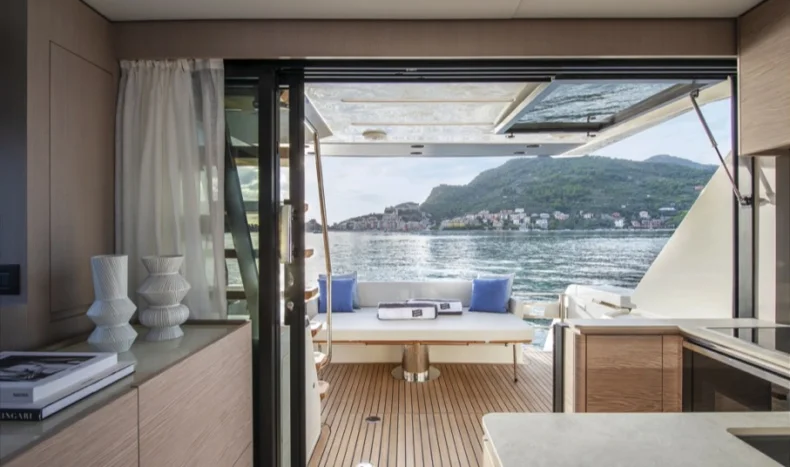 Ferretti 500 yacht