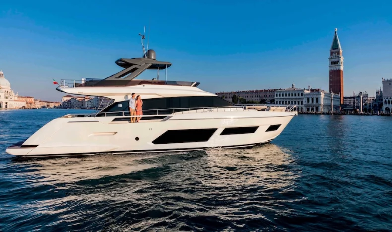 Ferretti 670 yacht