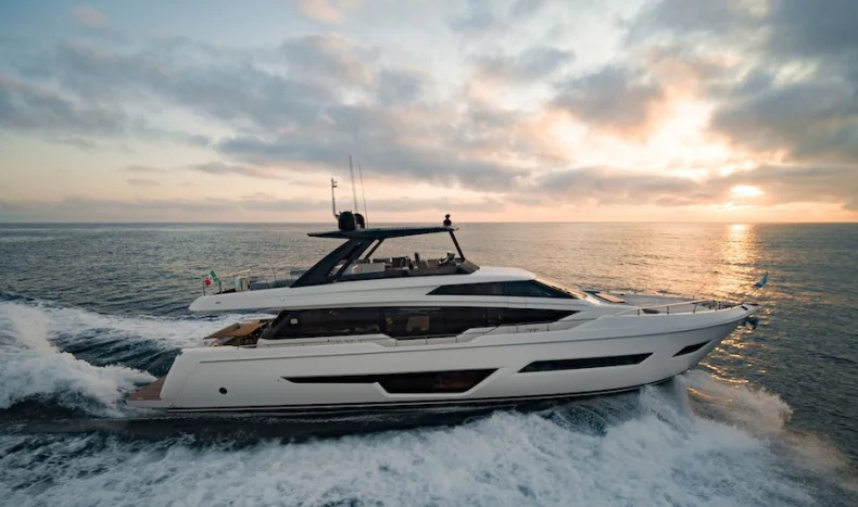 Ferretti 780 yacht