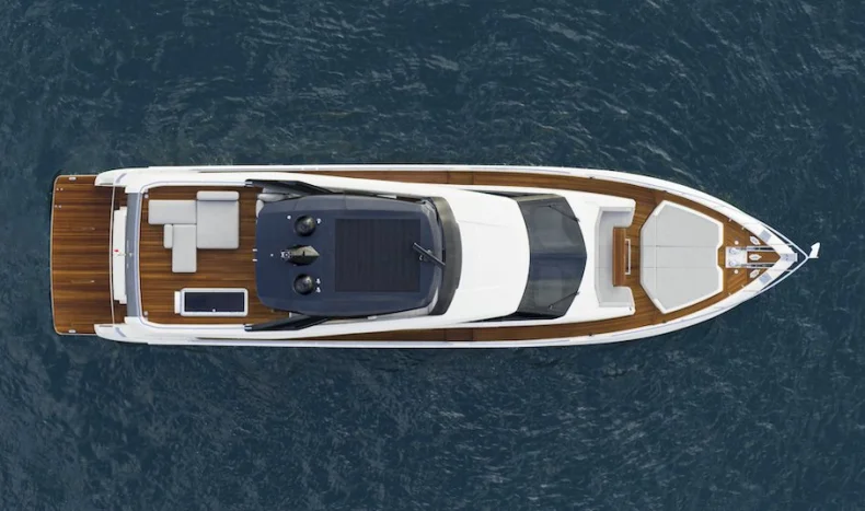 Ferretti 780 yacht