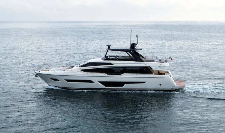 Ferretti 780 yacht