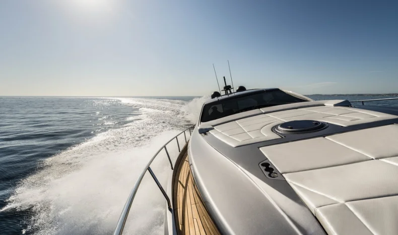 Pershing 6X Luxury Yacht