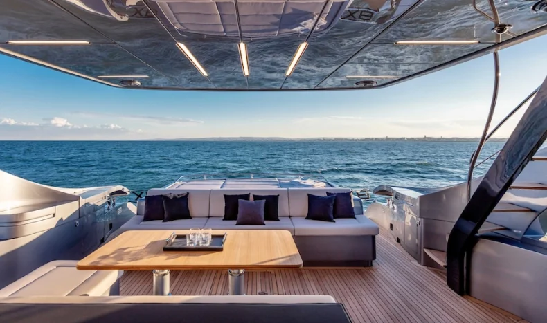 Pershing 8X luxury yacht