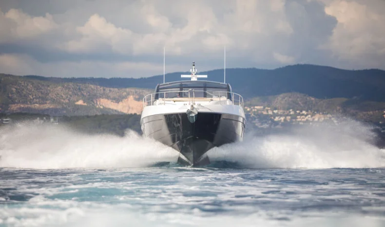 Sunseeker Predator 74 yacht