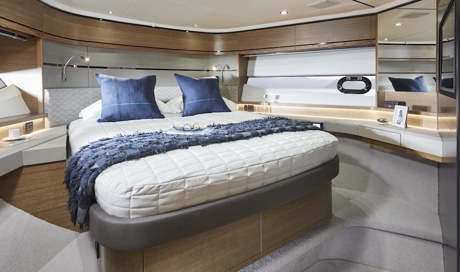 Princess V65 yacht