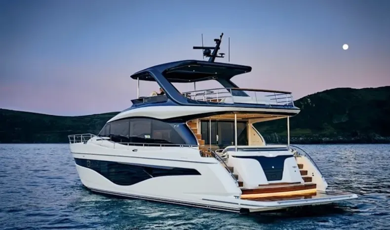 Princess Y72 – Cozy interiors.