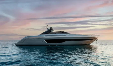 Riva 76 Bahamas Super convertible yacht