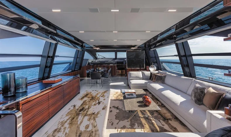 Riva 88 Folgore yacht