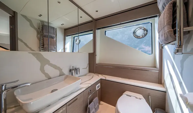 Sunseeker 75 Sport Yacht