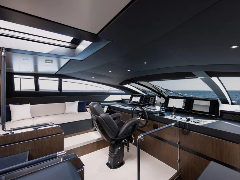 Riva 103' CorSaro Super
