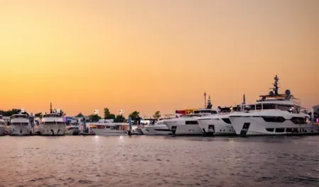 Gulf Craft Yacht