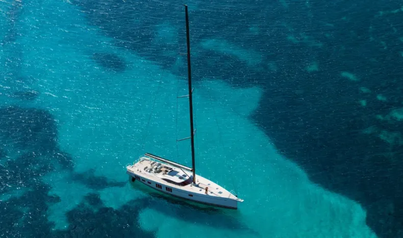 Oyster 805 Sailing yacht
