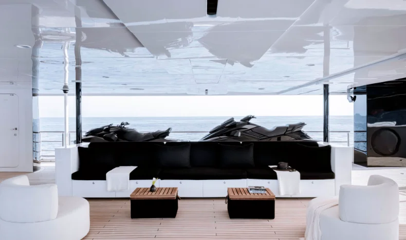 IDOL Yacht